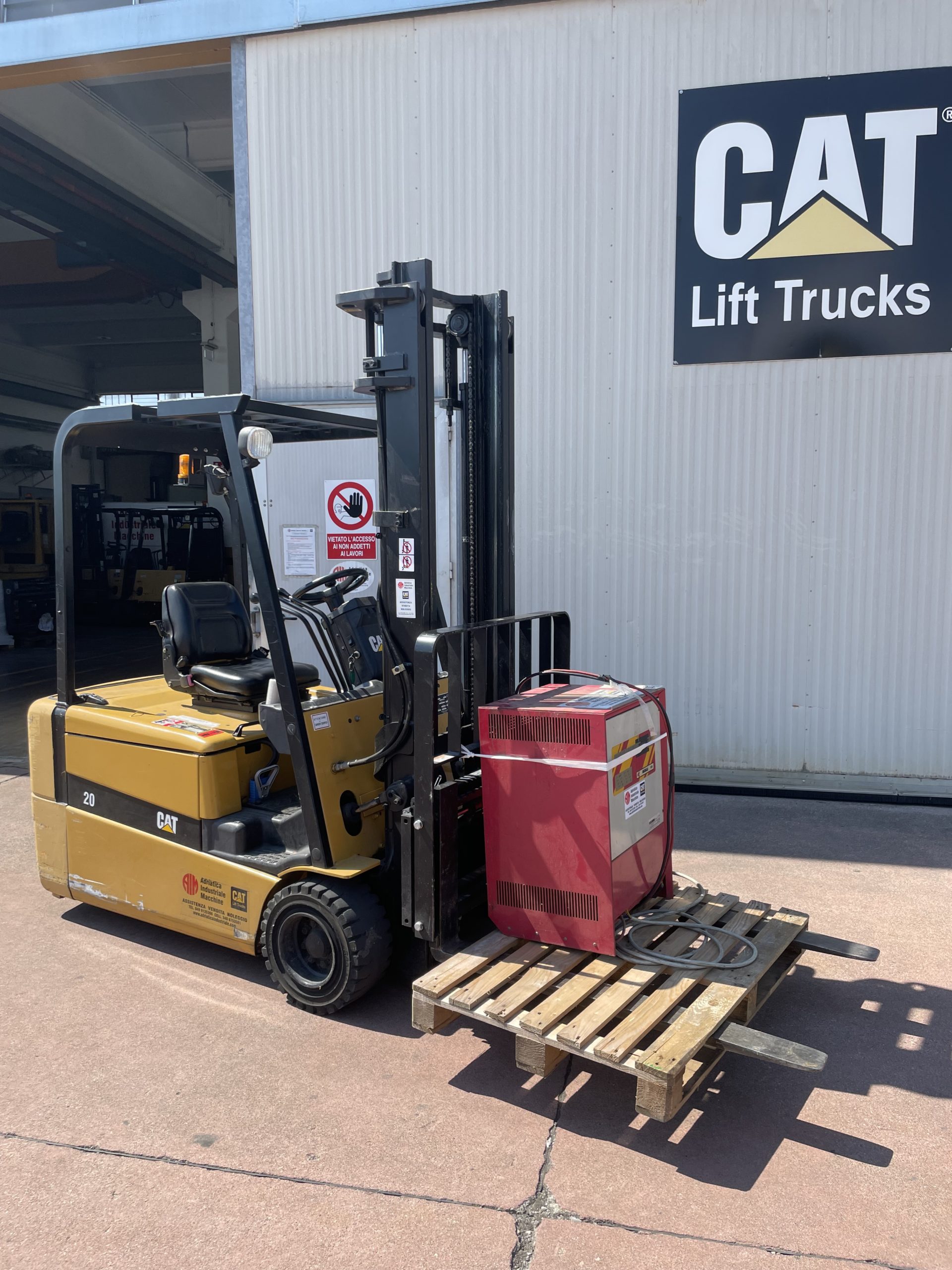 CAT EP20KT Mc Adriatica Industriale Macchine